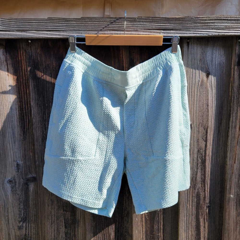 Lululemon At Ease Shorts Size L, Color: Mint